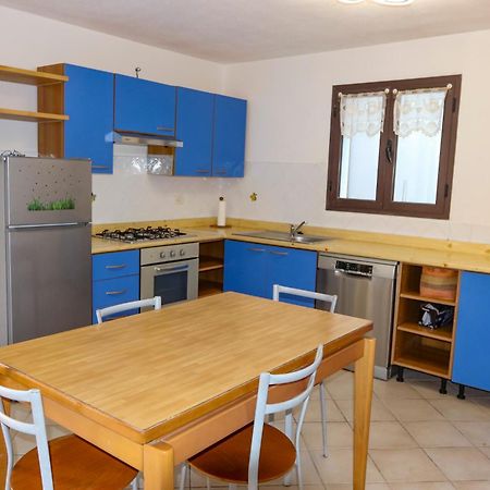 Portopollo Apartment Porto Pollo Eksteriør bilde