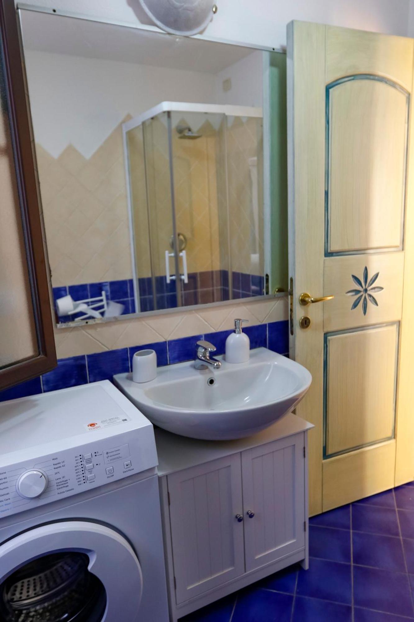 Portopollo Apartment Porto Pollo Eksteriør bilde